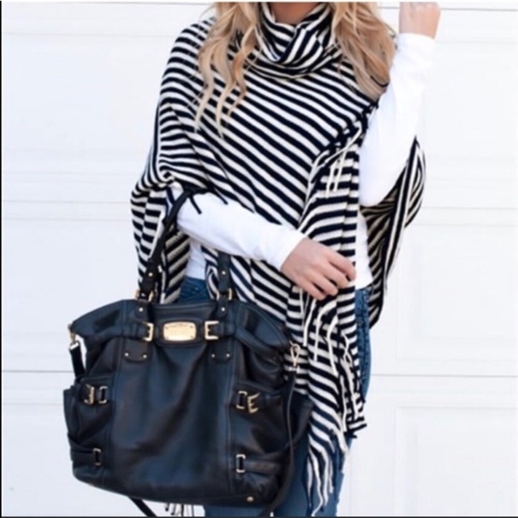 Chic Striped Poncho - Picture 2 of 4